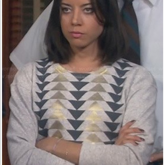 J CREW ||Vintage Sweatshirt In Metallic Triangles - Picture 1 of 8